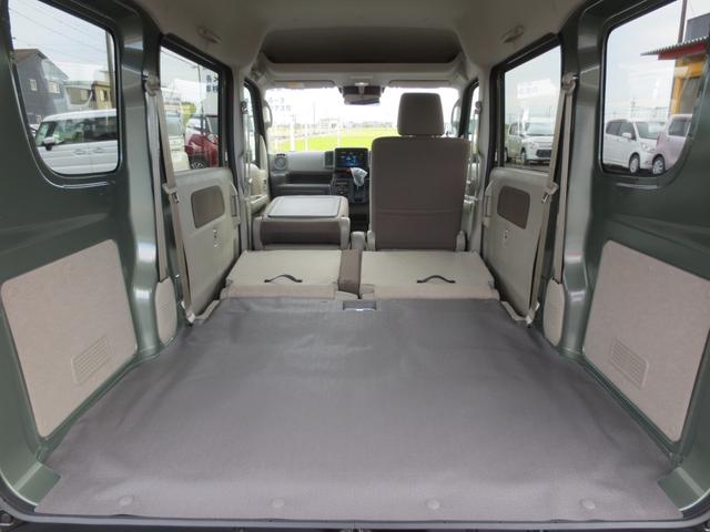 エブリイ Ｊリミテッド　届出済未使用車　ターボ車　ハイルーフ　スズキセーフティサポート　バックアイカメラ付ディスプレイオーディオ　両側パワスラ　オートエアコン　特別仕様専用装備（ＬＥＤヘッドライト＆外装パーツブラック塗装）（20枚目）