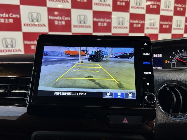 Ｎ－ＢＯＸカスタム Ｌターボ　２トーンカラーナビＢカメラＥＴＣドラレコ前後フルセグＤＶＤ再生Ｂｌｕｅｔｏｏｔｈ接続ＵＳＢ接続ＬＥＤヘッドライト追突軽減ブレーキサイドカーテンエアバッグスマートキー２個両側電動スライドドア禁煙車（6枚目）
