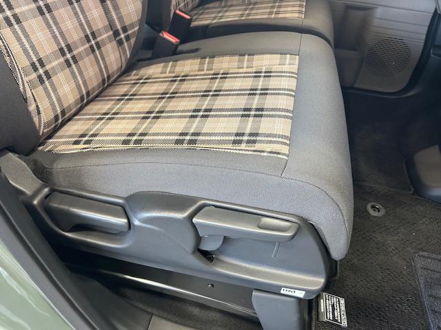 Ｎ－ＢＯＸジョイ ベースグレード　元試乗車ナビＢカメラ両側電動スライドドアフルセグＢｌｕｅｔｏｏｔｈ接続ＵＳＢ接続電子パーキングオートブレーキホールドＬＥＤヘッドライト２列目シートバックルテーブル追突軽減ブレーキスマートキー禁煙車（18枚目）