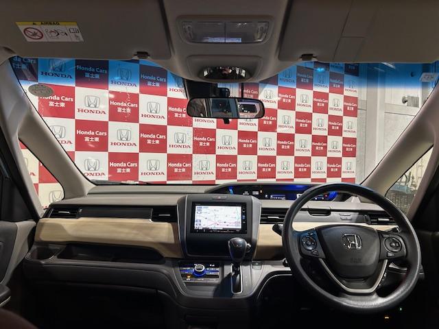 フリード Ｇ・ホンダセンシング　ナビＢカメラＥＴＣフルセグＤＶＤ再生Ｂｌｕｅｔｏｏｔｈ接続追突軽減ブレーキアダクティブクルーズコントロールＬＥＤヘッドライトスマートキー２個両側電動スライドドアワンオーナー禁煙車（12枚目）