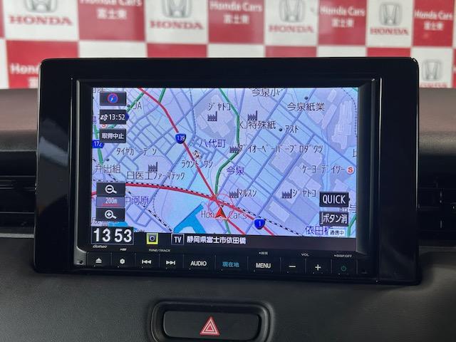 ヴェゼル ｅ：ＨＥＶＸ　ナビＢカメラＥＴＣフルセグ前後ドラレコＤＶＤ再生Ｂｌｕｅｔｏｏｔｈ接続ＵＳＢ接続ＬＥＤヘッドライト追突軽減ブレーキアダクティブクルーズコントロール電子パーキングオートブレーキホールド禁煙車ワンオーナー（2枚目）