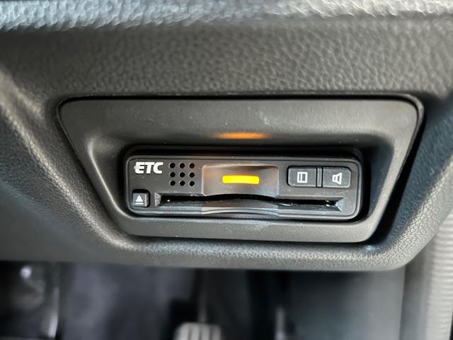 ステップワゴンスパーダ スパーダ・クールスピリットホンダセンシング ナビリア席モニターバックカメラETCフルセグDVD再生Bluetooth接続両側電動スライドドア追突軽減ブレーキアダクティブクルーズコントロールLEDヘッドライトフォグランプワンオーナー禁煙車(8枚目)