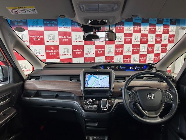 フリードハイブリッド ハイブリッド・クロスターホンダセンシング ナビBカメラETCシートヒーター前後ドライブレコーダーフルセグDVD再生Bluetooth接続USB接続ルーフレールLEDヘッドライトフォグランプ追突軽減ブレーキスマートキー2個両側電動スライド禁煙車(17枚目)