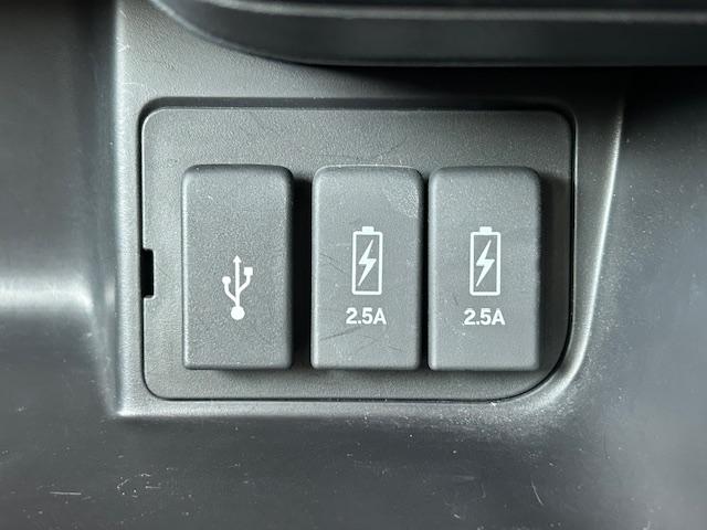 N-BOXカスタム G・Lホンダセンシング 禁煙車ナビBカメラ前後ドラレコETCフルセグDVD再生CD録音Bluetooth接続USB接続追突軽減ブレーキ両側電動スライドドアLEDヘッドライトフォグランプスマートキー2個サイドカーテンエアバッグ(6枚目)