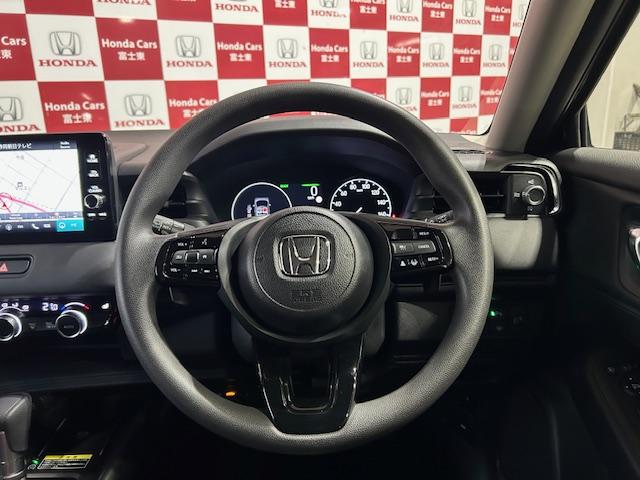 ヴェゼル e:HEVX 元試乗車ホンダコネクトナビBカメラETCフルセグBluetooth接続USB接続追突軽減ブレーキアダクティブクルーズコントロール電子パーキングオートブレーキホールドLEDヘッドライトスマートキー禁煙車(11枚目)
