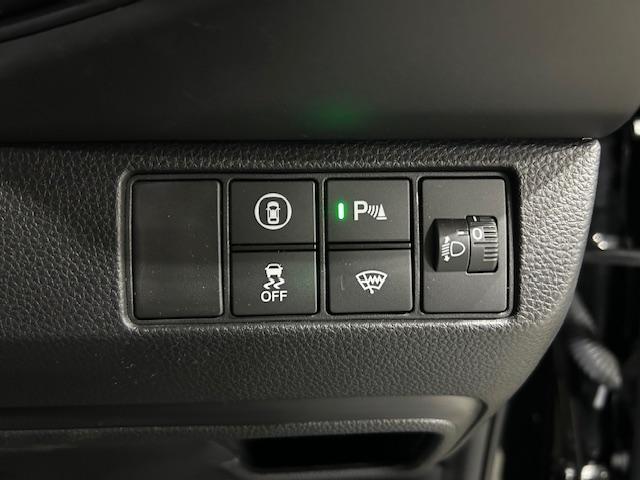 ヴェゼル e:HEVX 元試乗車ホンダコネクトナビBカメラETCフルセグBluetooth接続USB接続追突軽減ブレーキアダクティブクルーズコントロール電子パーキングオートブレーキホールドLEDヘッドライトスマートキー禁煙車(19枚目)