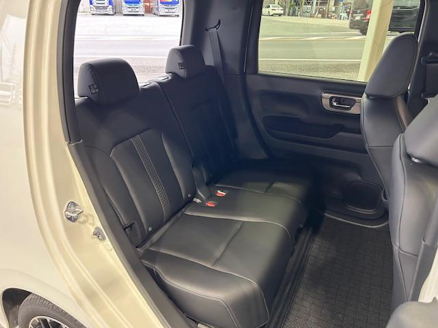 Ｎ－ＷＧＮカスタム Ｌ・ターボ　元試乗車ナビＢカメラフルセグＢｌｕｅｔｏｏｔｈ接続ＵＳＢ接続追突軽減ブレーキ電子パーキングオートブレーキホールドシートヒーターＬＥＤヘッドライトフォグランプスマートキー２個サイドエアバッグ禁煙車（20枚目）