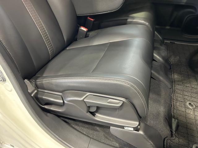 Ｎ－ＷＧＮカスタム Ｌ・ターボ　元試乗車ナビＢカメラフルセグＢｌｕｅｔｏｏｔｈ接続ＵＳＢ接続追突軽減ブレーキ電子パーキングオートブレーキホールドシートヒーターＬＥＤヘッドライトフォグランプスマートキー２個サイドエアバッグ禁煙車（24枚目）