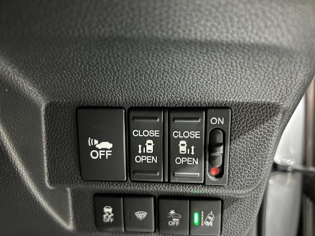 フリードハイブリッド ハイブリッド・EX ナビBカメラETCフルセグDVD再生Bluetooth接続CD録音LEDヘッドライト両側電動スライドドア純正アルミホイール追突軽減ブレーキアダクティブクルーズコントロールスマートキーワンオーナー禁煙車(7枚目)