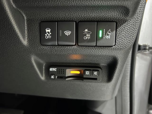 フリードハイブリッド ハイブリッド・EX ナビBカメラETCフルセグDVD再生Bluetooth接続CD録音LEDヘッドライト両側電動スライドドア純正アルミホイール追突軽減ブレーキアダクティブクルーズコントロールスマートキーワンオーナー禁煙車(8枚目)