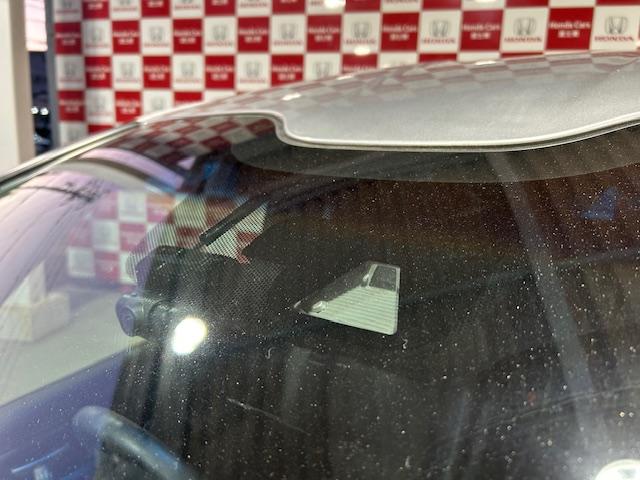 フリードハイブリッド ハイブリッド・EX ナビBカメラETCフルセグDVD再生Bluetooth接続CD録音LEDヘッドライト両側電動スライドドア純正アルミホイール追突軽減ブレーキアダクティブクルーズコントロールスマートキーワンオーナー禁煙車(19枚目)