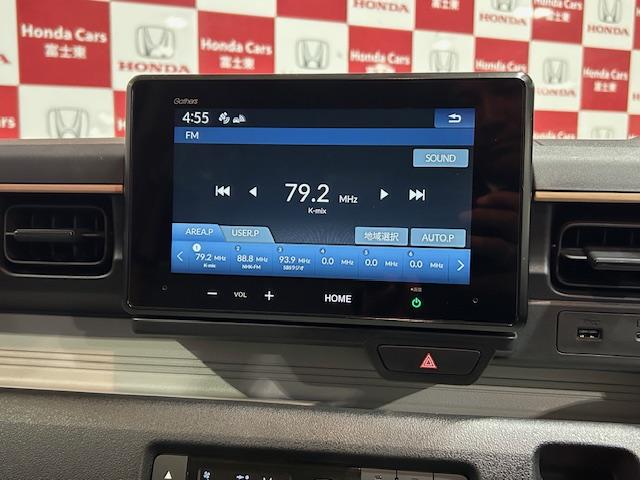 Ｎ－ＯＮＥ ｅ： ｅ：Ｇ　元試乗車急速充電ポートディスプレイオーディオバックカメラ追突軽減ブレーキサイドカーテンエアバッグ電子パーキング運転席助手席シートヒーターＬＥＤヘッドライトスマートキー２個パーキングセンサー禁煙車（2枚目）