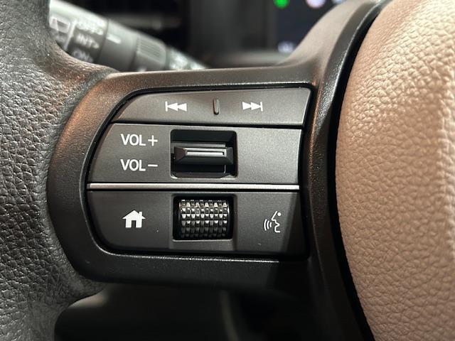 Ｎ－ＯＮＥ ｅ： ｅ：Ｇ　元試乗車急速充電ポートディスプレイオーディオバックカメラ追突軽減ブレーキサイドカーテンエアバッグ電子パーキング運転席助手席シートヒーターＬＥＤヘッドライトスマートキー２個パーキングセンサー禁煙車（13枚目）