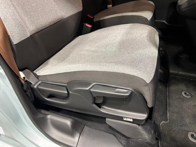 Ｎ－ＯＮＥ ｅ： ｅ：Ｇ　元試乗車急速充電ポートディスプレイオーディオバックカメラ追突軽減ブレーキサイドカーテンエアバッグ電子パーキング運転席助手席シートヒーターＬＥＤヘッドライトスマートキー２個パーキングセンサー禁煙車（24枚目）