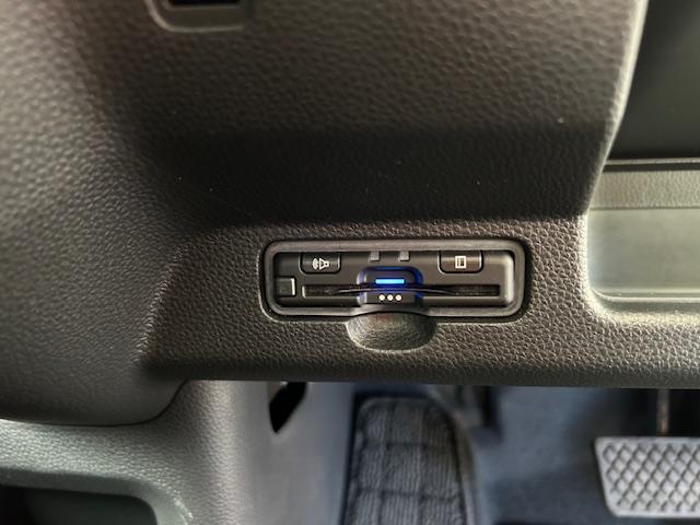 Ｎ－ＷＧＮカスタム Ｌ・ターボ　ナビＢカメラＥＴＣフルセグＤＶＤ再生Ｂｌｕｅｔｏｏｔｈ接続追突軽減ブレーキ電子パーキングオートブレーキホールドＬＥＤヘッドライトスマートキー２個サイドカーテンエアバッグパドルシフトワンオーナー　ＡＡＣ（7枚目）