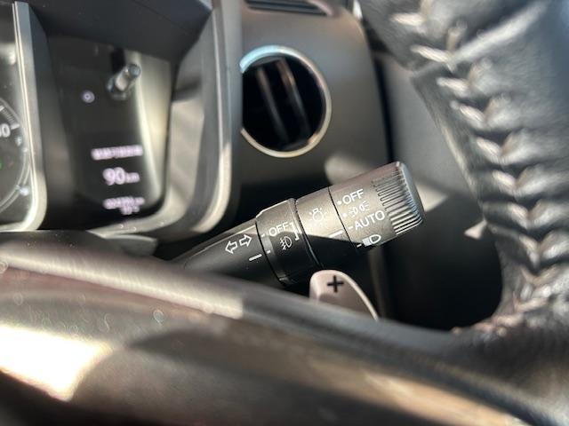 Ｎ－ＷＧＮカスタム Ｌ・ターボ　ナビＢカメラＥＴＣフルセグＤＶＤ再生Ｂｌｕｅｔｏｏｔｈ接続追突軽減ブレーキ電子パーキングオートブレーキホールドＬＥＤヘッドライトスマートキー２個サイドカーテンエアバッグパドルシフトワンオーナー　ＡＡＣ（20枚目）