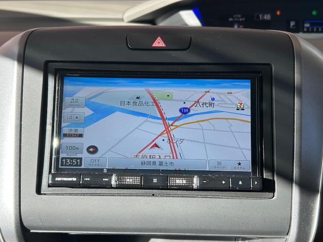 フリード Ｇ・ホンダセンシング　ナビＢカメラＥＴＣフルセグＢｌｕｅｔｏｏｔｈ接続追突軽減ブレーキアダクティブクルーズコントロール両側電動スライドドアスマートキーステアリングリモコン３列シートウォークスルーワンオーナー禁煙車　Ｆセグ（2枚目）