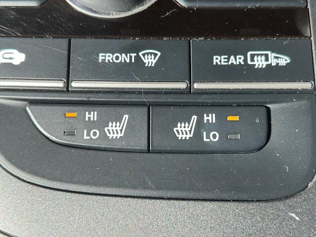 フリード Ｇ・ホンダセンシング　ナビＢカメラＥＴＣフルセグＢｌｕｅｔｏｏｔｈ接続追突軽減ブレーキアダクティブクルーズコントロール両側電動スライドドアスマートキーステアリングリモコン３列シートウォークスルーワンオーナー禁煙車　Ｆセグ（8枚目）