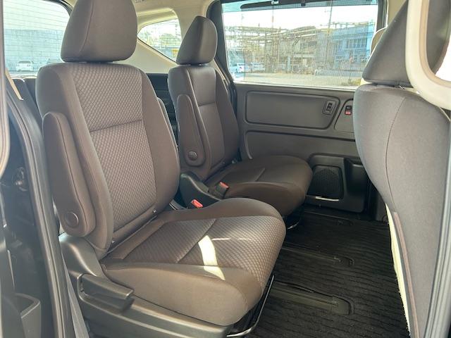 フリード Ｇ・ホンダセンシング　ナビＢカメラＥＴＣフルセグＢｌｕｅｔｏｏｔｈ接続追突軽減ブレーキアダクティブクルーズコントロール両側電動スライドドアスマートキーステアリングリモコン３列シートウォークスルーワンオーナー禁煙車　Ｆセグ（22枚目）