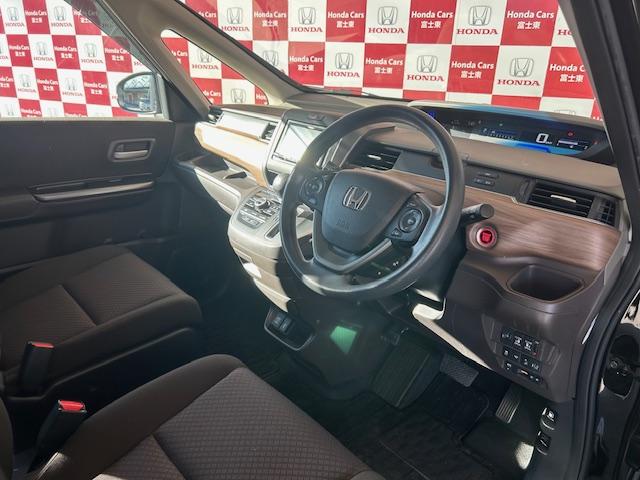 フリード Ｇ・ホンダセンシング　ナビＢカメラＥＴＣフルセグＢｌｕｅｔｏｏｔｈ接続追突軽減ブレーキアダクティブクルーズコントロール両側電動スライドドアスマートキーステアリングリモコン３列シートウォークスルーワンオーナー禁煙車　Ｆセグ（26枚目）