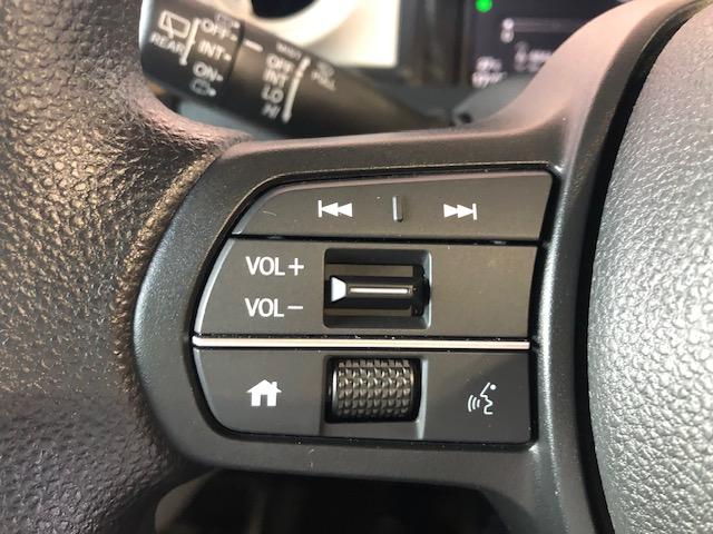 Ｎ－ＢＯＸ ベースグレード　当社元試乗車ナビＢカメラＥＴＣ両側電動スライドドアフルセグＢｌｕｅｔｏｏｔｈ接続ＵＳＢ接続追突軽減ブレーキアダクティブクルーズコントロールＬＥＤヘッドライトオートライトスマートキー２個禁煙車（12枚目）