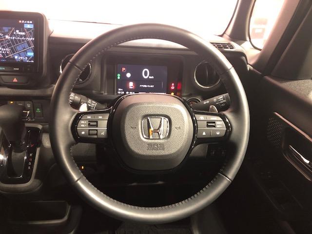 Ｎ－ＢＯＸカスタム ターボ　元試乗車ナビバックカメラＥＴＣフルセグＤＶＤ再生Ｂｌｕｅｔｏｏｔｈ接続ＵＳＢ接続ＬＥＤヘッドライト追突軽減ブレーキ電子パーキングオートブレーキホールドスマートキー２個サイドカーテンエアバッグ禁煙車（7枚目）