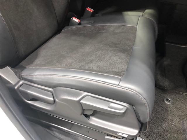 Ｎ－ＢＯＸカスタム ターボ　元試乗車ナビバックカメラＥＴＣフルセグＤＶＤ再生Ｂｌｕｅｔｏｏｔｈ接続ＵＳＢ接続ＬＥＤヘッドライト追突軽減ブレーキ電子パーキングオートブレーキホールドスマートキー２個サイドカーテンエアバッグ禁煙車（20枚目）