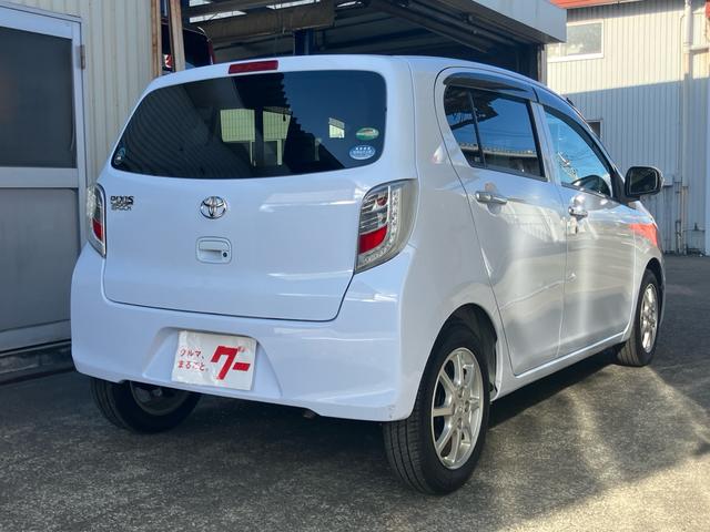 衝突被害軽減ブレーキ　スマートアシスト　ナビ　スマートキー　プッシュスタート　オートエアコン　走行４．６万キロ　アルミホイール