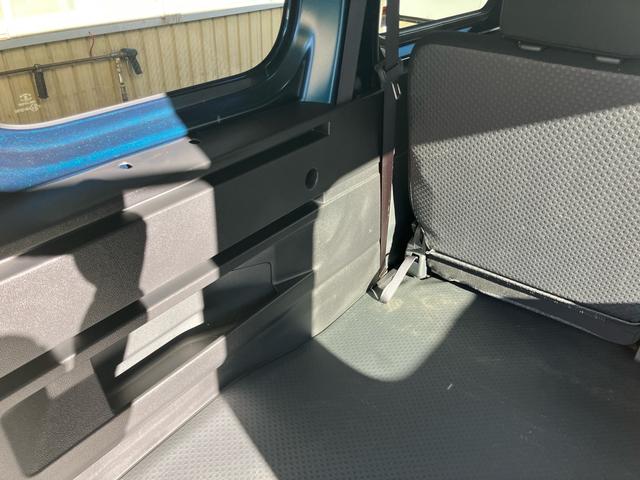 アトレー Ｘ　衝突被害軽減ブレーキ　走行１．１万キロ　車検令和９年１１月　ナビ　Ｂｌｕｅｔｏｏｔｈ　バックカメラ　ＬＥＤヘッドライト　スマートキー　プッシュスタート（18枚目）