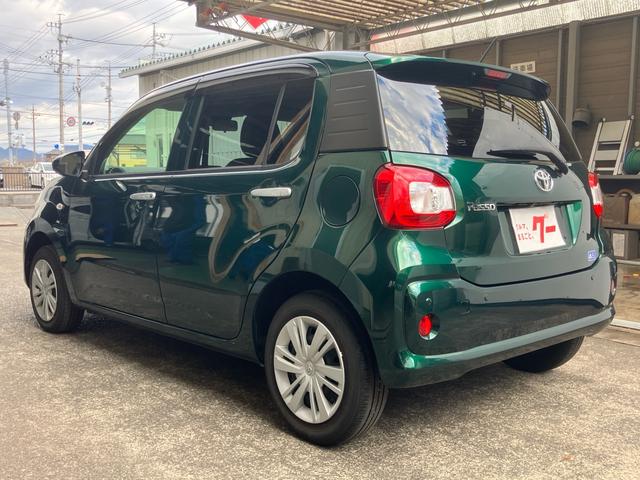 パッソ Ｘ　Ｌパッケージ　走行１．０万キロ　衝突被害軽減ブレーキ　ナビ　バックカメラ　Ｂｌｕｅｔｏｏｔｈ　ＥＴＣ　ＬＥＤヘッドライト　スマートキー　プッシュスタート（11枚目）