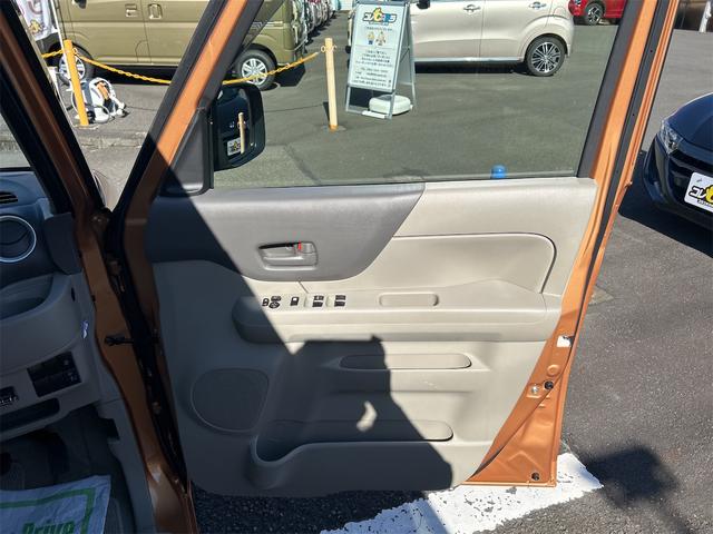スペーシア Ｇ　ＥＴＣ　両側スライドドア　スマートキー　アイドリングストップ　電動格納ミラー　シートヒーター　ベンチシート　ＣＶＴ　盗難防止システム　ＡＢＳ　ＣＤ　衝突安全ボディ　エアコン　パワーステアリング（44枚目）