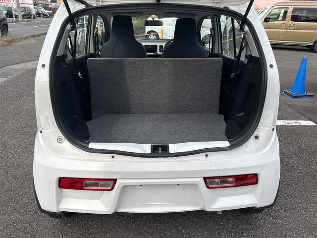 アルト ＶＰ　キーレスエントリー　ＡＴ　盗難防止システム　アルミホイール　衝突安全ボディ　エアコン　パワーステアリング　走行距離１４，９２８ｋｍ（18枚目）