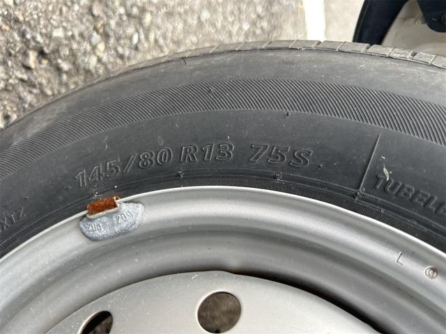 アルト ＶＰ　キーレスエントリー　ＡＴ　盗難防止システム　アルミホイール　衝突安全ボディ　エアコン　パワーステアリング　走行距離１４，９２８ｋｍ（31枚目）