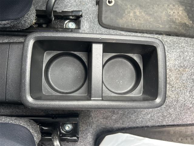 アルト ＶＰ　キーレスエントリー　ＡＴ　盗難防止システム　アルミホイール　衝突安全ボディ　エアコン　パワーステアリング　走行距離１４，９２８ｋｍ（55枚目）