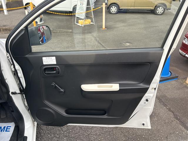 アルト ＶＰ　キーレスエントリー　ＡＴ　盗難防止システム　アルミホイール　衝突安全ボディ　エアコン　パワーステアリング　走行距離１４，９２８ｋｍ（59枚目）