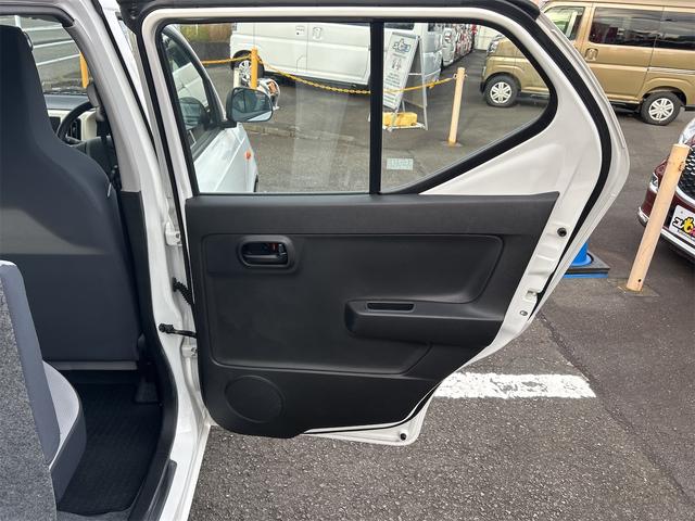 アルト ＶＰ　キーレスエントリー　ＡＴ　盗難防止システム　アルミホイール　衝突安全ボディ　エアコン　パワーステアリング　走行距離１４，９２８ｋｍ（60枚目）