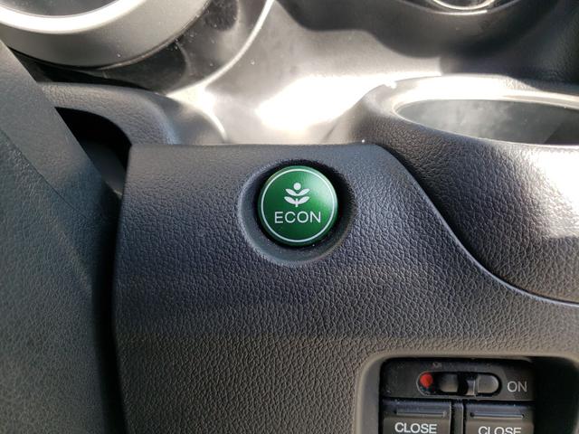 Ｎ－ＢＯＸカスタム Ｇ　ＳＳパッケージ　ＥＴＣ　バックカメラ　両側電動スライドドア　ナビ　ＴＶ　衝突被害軽減システム　オートライト　ＨＩＤ　スマートキー　アイドリングストップ　電動格納ミラー　ベンチシート　ＣＶＴ　盗難防止システム　ＡＢＳ（50枚目）