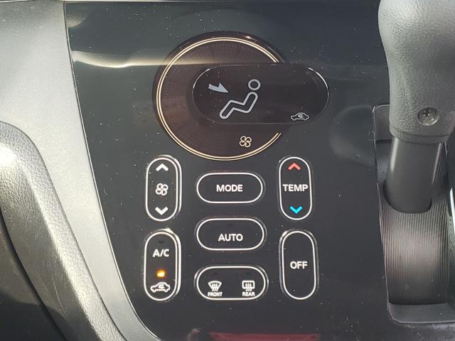 デイズルークス ハイウェイスター X Gパッケージ ETC 全周囲カメラ 両側電動スライドドア ナビ TV オートライト HID スマートキー アイドリングストップ 電動格納ミラー ベンチシート CVT 盗難防止システム ABS ESC CD(6枚目)