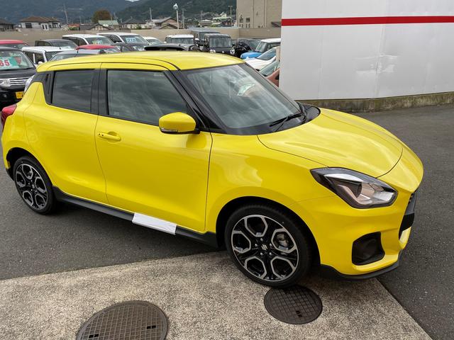 ベースグレード 6MT 登録済み未仕用車(2枚目)