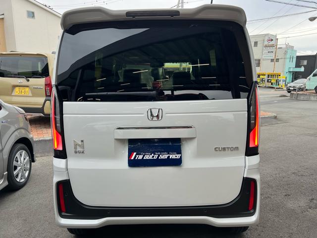 Ｎ－ＢＯＸカスタム ターボ　Ｈｏｎｄａ　ＳＥＮＳＩＮＧ　	Ｈｏｎｄａ　ＣＯＮＮＥＣＴ　ｆｏｒ　Ｇａｔｈｅｒｓ＋ナビ装着用スペシャルパッケージ　両側パワースライドドア　前席シートヒーター（11枚目）