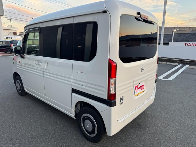 Ｎ－ＶＡＮ＋スタイル ファン・ターボ　ナビ装着用スペシャルパッケージ　フロントシートアームレスト　キーフリー　プッシュスタート　両側スライドドア　ホンダセンシング（11枚目）
