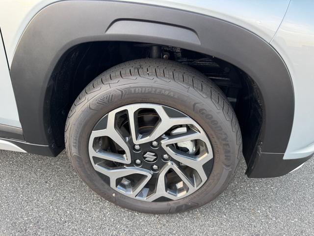 フロンクス ベースグレード ベースグレード(5名) スズキコネクト対応9インチナビ TV/Bluetooth/全方位モニターカメラ/バックモニター/プッシュスタート(8枚目)