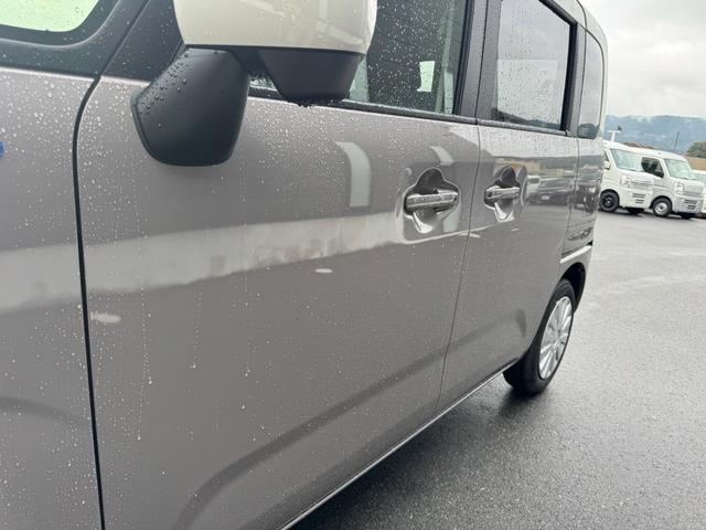 ワゴンRスマイル ハイブリッドS スズキコネクト対応9インチナビ TV/CD/DVD/Bluetooth/全方位モニターカメラ/バックモニター/キーフリー/プッシュスタート(5枚目)