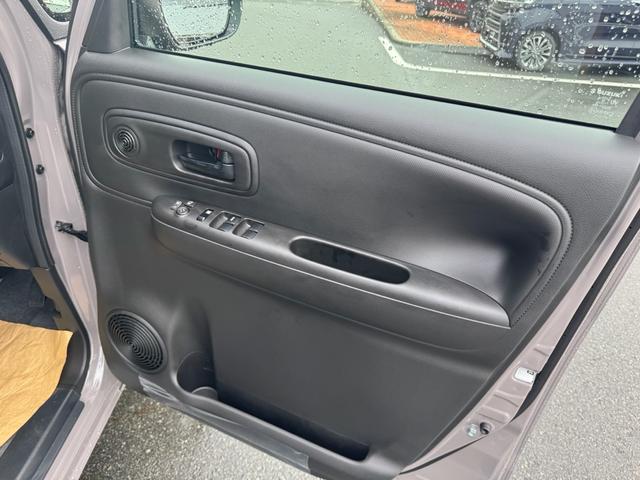 ワゴンRスマイル ハイブリッドS スズキコネクト対応9インチナビ TV/CD/DVD/Bluetooth/全方位モニターカメラ/バックモニター/キーフリー/プッシュスタート(13枚目)