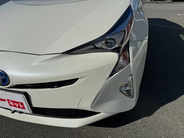 プリウス Ａツーリングセレクション　スマートキー　プッシュスタート　トヨタ純正ナビ　ＴＶ／ＣＤ／ＤＶＤ／Ｂｌｕｅｔｏｏｔｈ／バックモニター／ドライブレコーダー（6枚目）