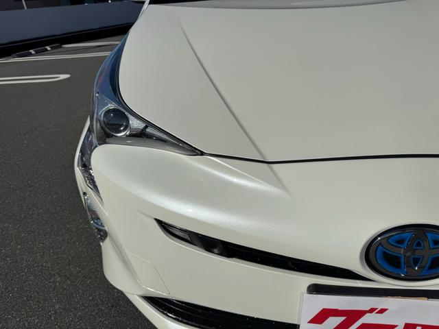 プリウス Ａツーリングセレクション　スマートキー　プッシュスタート　トヨタ純正ナビ　ＴＶ／ＣＤ／ＤＶＤ／Ｂｌｕｅｔｏｏｔｈ／バックモニター／ドライブレコーダー（7枚目）