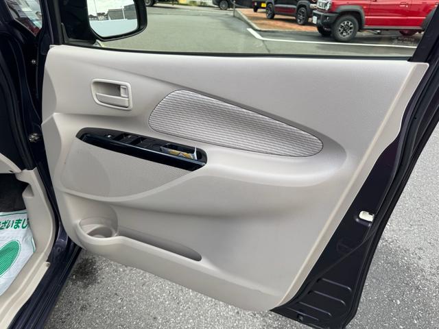 デイズ X キーフリー プッシュスタート 禁煙車 革調シートカバーブラック アラウンドビューモニター バックモニター ETC車載機 ドライブレコーダー(14枚目)