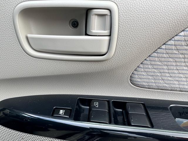 デイズ X キーフリー プッシュスタート 禁煙車 革調シートカバーブラック アラウンドビューモニター バックモニター ETC車載機 ドライブレコーダー(15枚目)