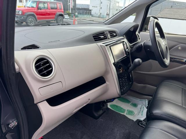 デイズ X キーフリー プッシュスタート 禁煙車 革調シートカバーブラック アラウンドビューモニター バックモニター ETC車載機 ドライブレコーダー(37枚目)