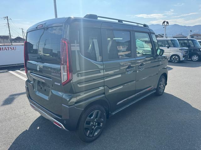 スペーシアギア ハイブリッドXZ ターボ ハイブリッドXZ ターボ(4名) スズキコネクト9インチナビ TV/Bluetooth/全方位モニターカメラ/ステアリングヒーター/シートヒーター(12枚目)